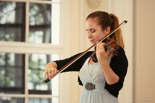 Julie Svěcená